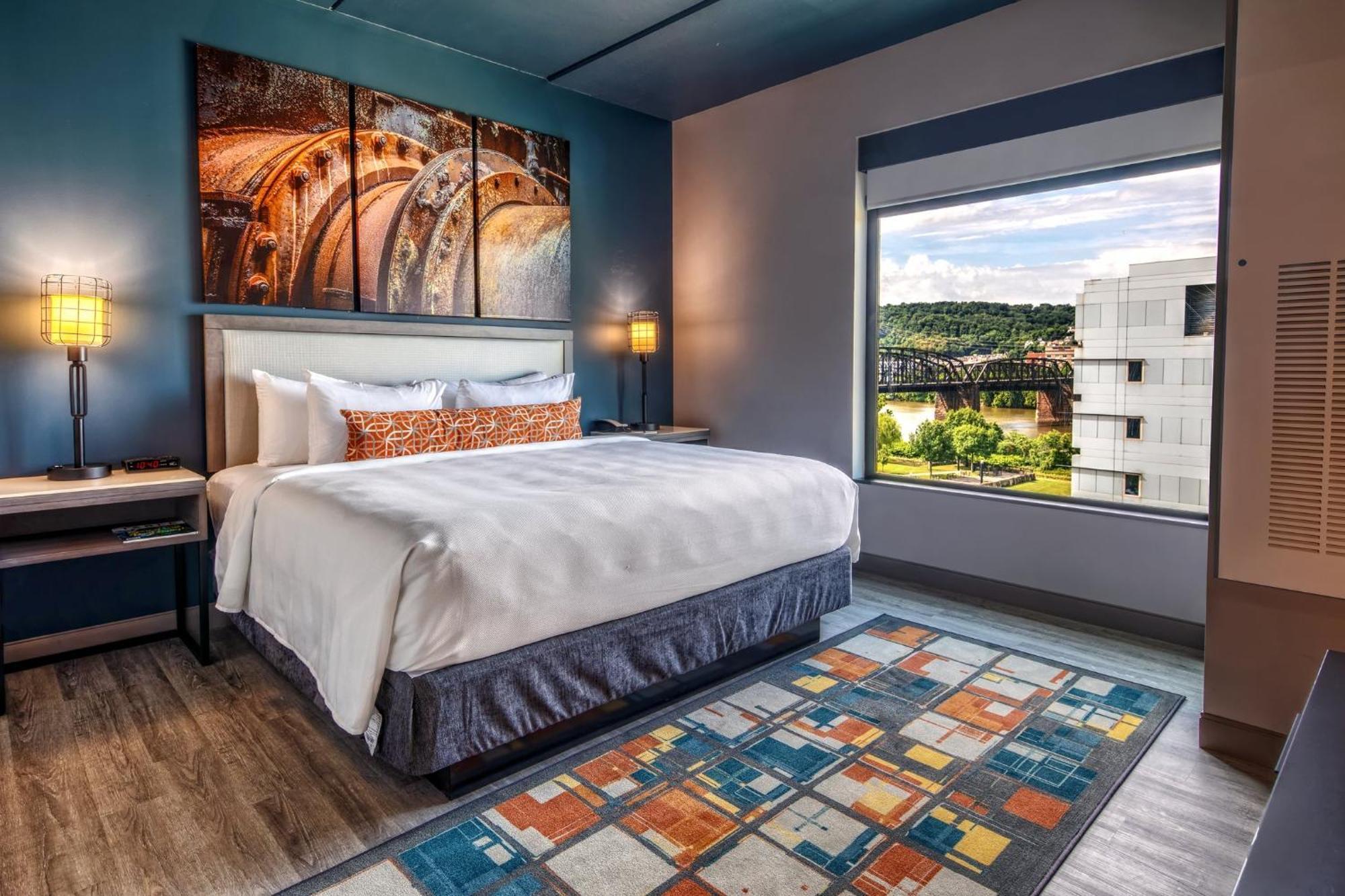 King Room Mobility Access or Hearing Accessible