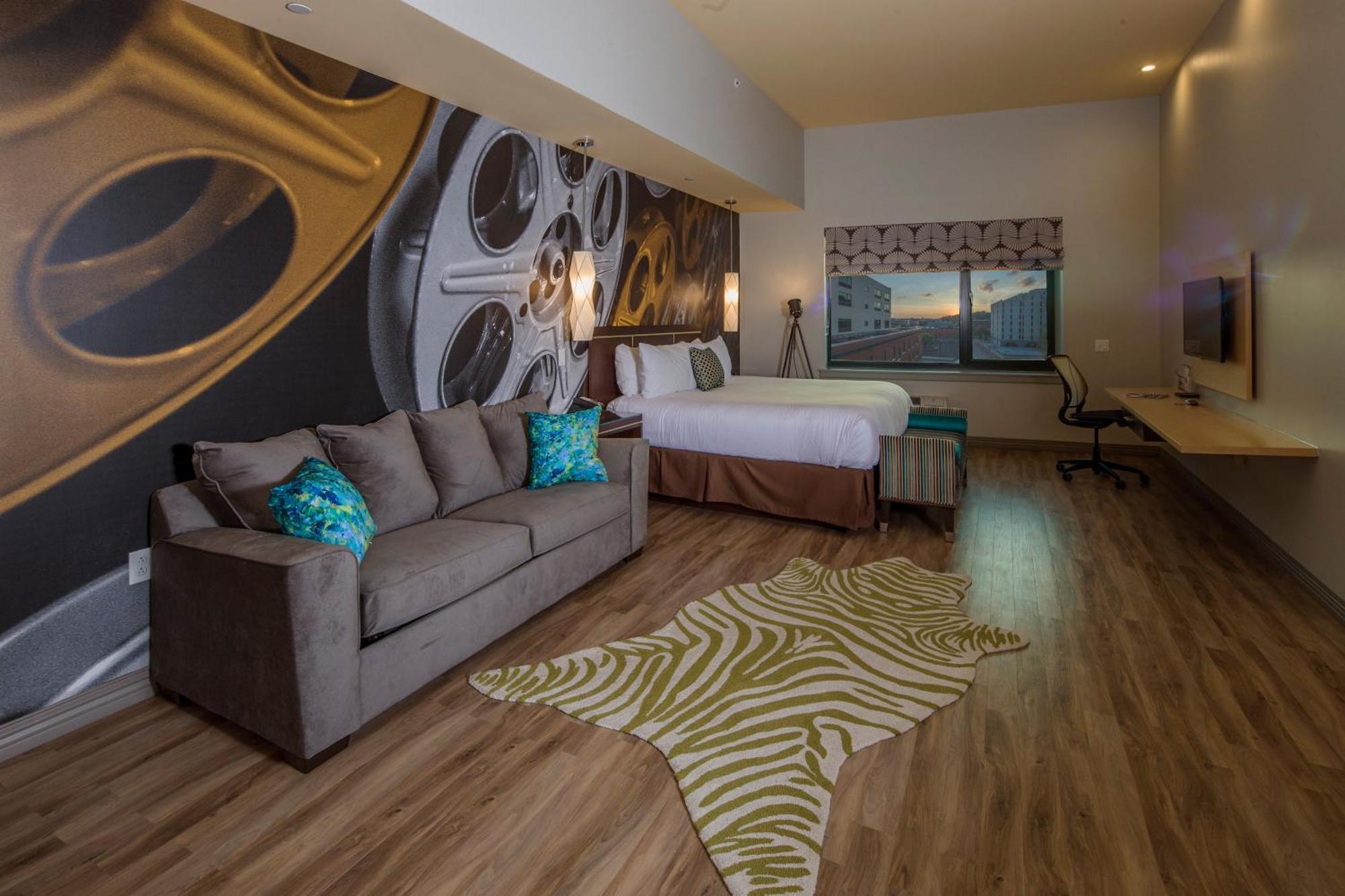 Premium King Room