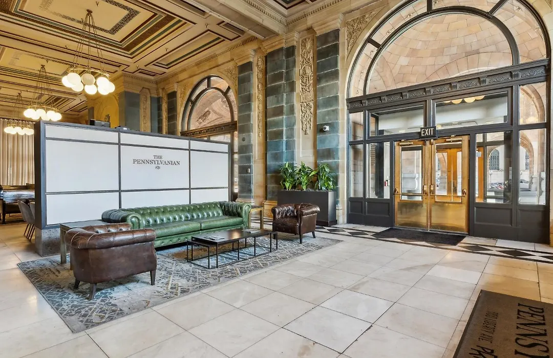 Placemakr Downtown Pittsburgh At The Pennsylvanian-1