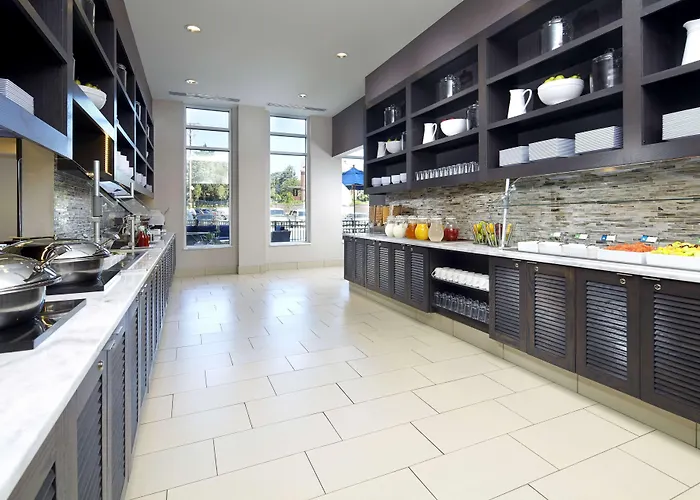 Pittsburgh HotelsHyatt House Bloomfield Shadyside