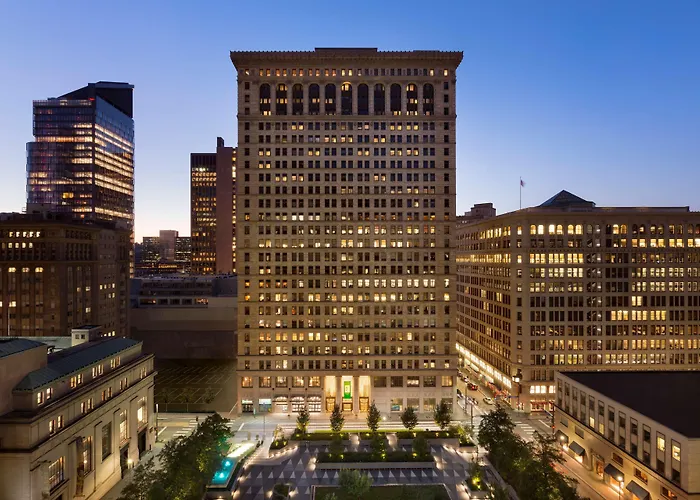 Pittsburgh HotelsEmbassy Suites -Downtown