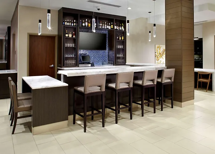 Hyatt House Pittsburgh Bloomfield Shadyside Hotel