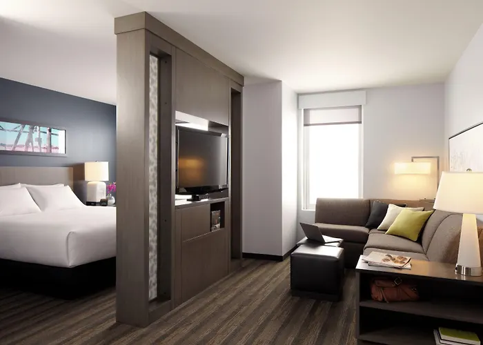 Hyatt House Pittsburgh Bloomfield Shadyside Hotel